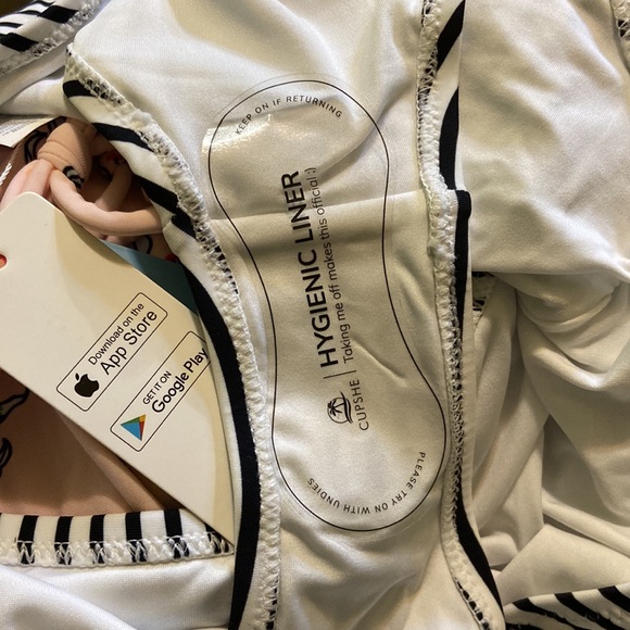 NWT Cupshe Swimsuit. Size XXL - Picture 10 of 10